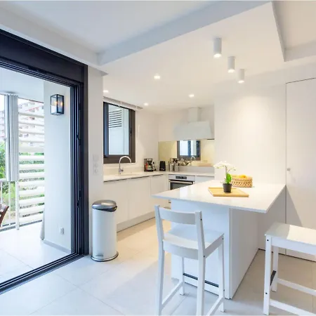 דירה Les Coteaux Du Preconil-4 By Interhome