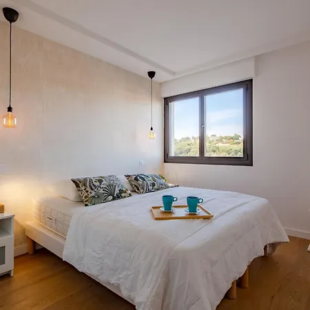 Apartment Les Coteaux Du Preconil-4 By Interhome *