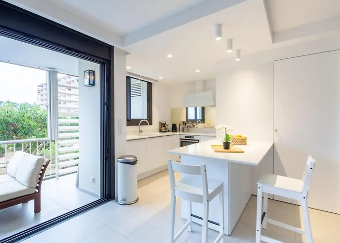 Апартаменти Les Coteaux Du Preconil-4 By Interhome