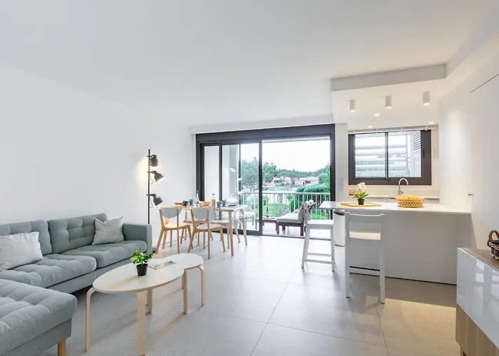 Апартаменти Les Coteaux Du Preconil-4 By Interhome *