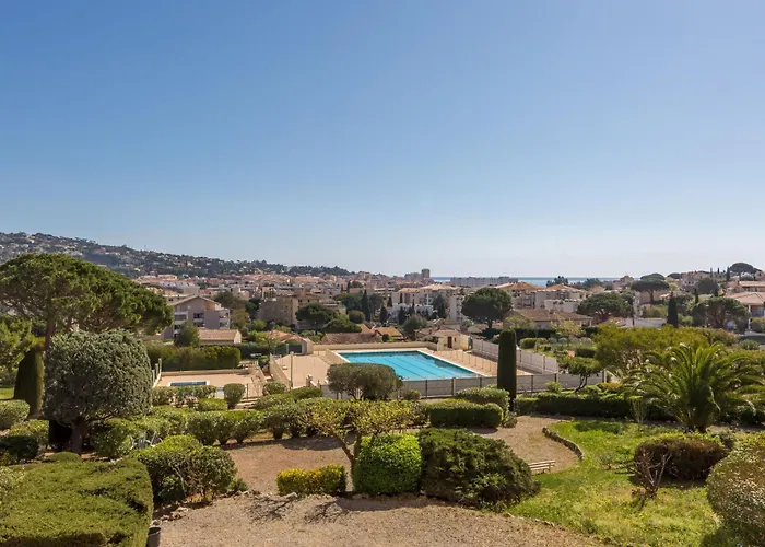 Les Coteaux Du Preconil-4 By Interhome דירה סן-מקסים