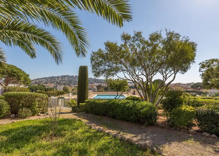 Les Coteaux Du Preconil-4 By Interhome 아파트 *